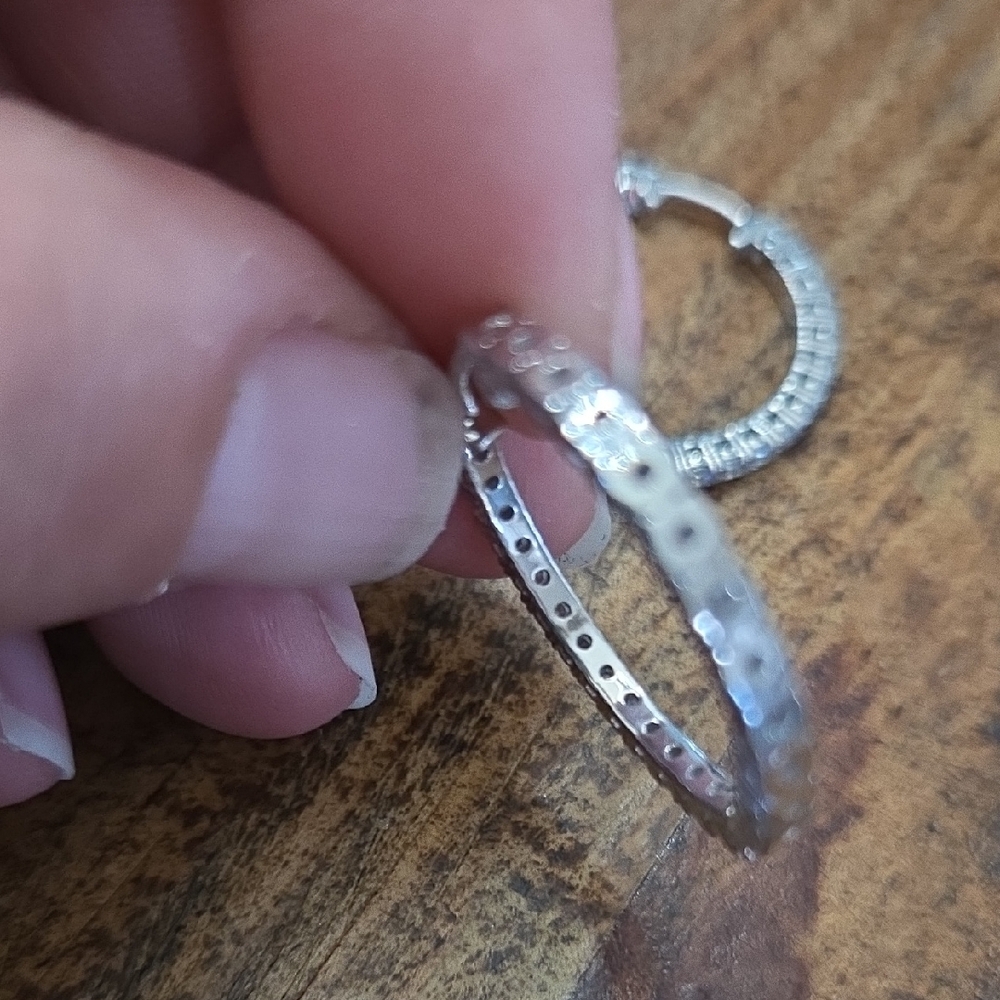 Elegant Silver Hoop Earrings - Picture 6 of 6
